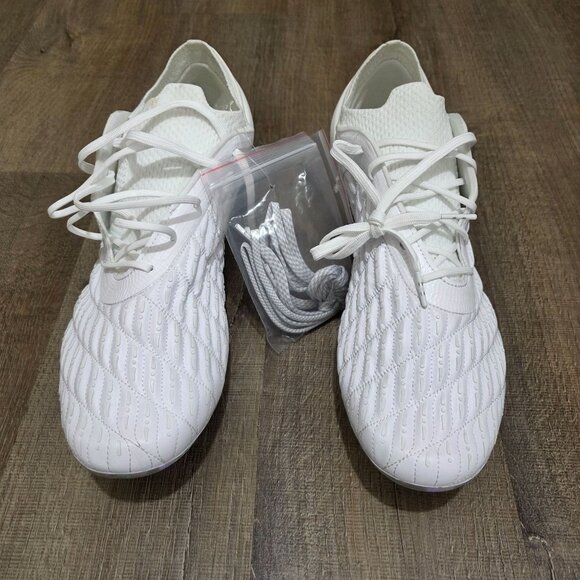 Under Armour Soccer Cleats White Chrome Studs Men’s US 12.5 / UK 11.5 / EU 47 NW - Picture 4 of 9